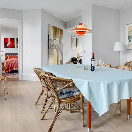 Apartment In With Kitchen